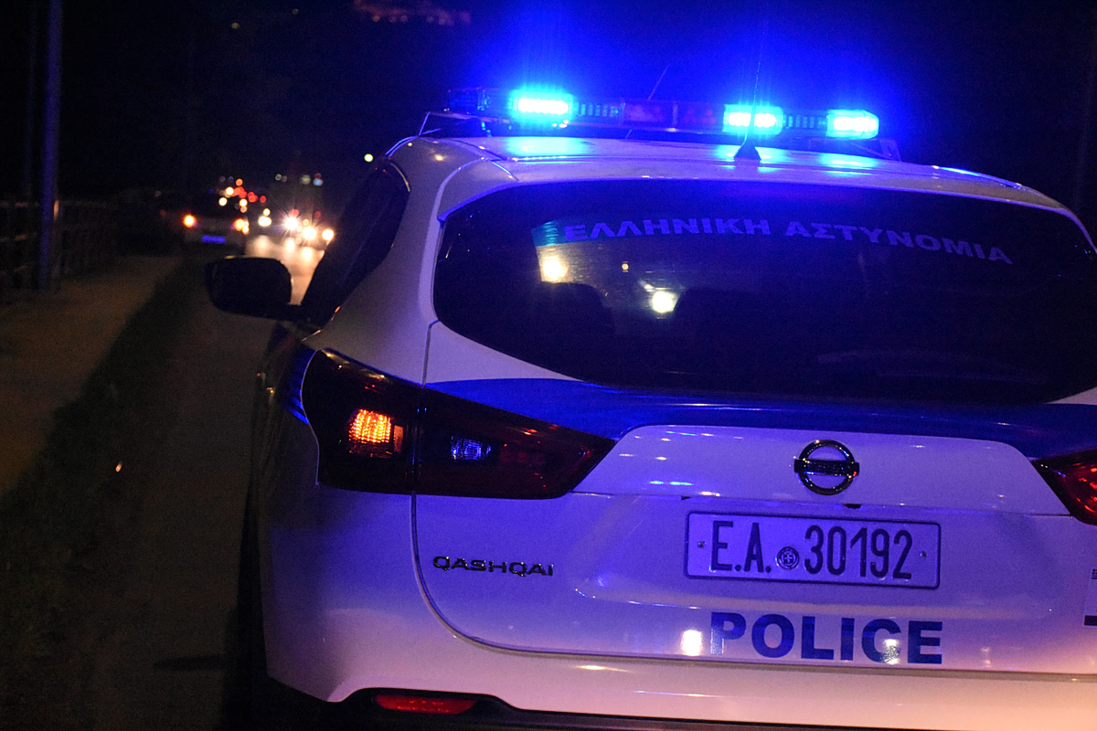 Θεσσαλονίκη: Συνελήφθη 30χρονος για επικίνδυνη οδήγηση και πρόκληση τροχαίου – Παραβίαζε συνέχεια «κόκκινα»