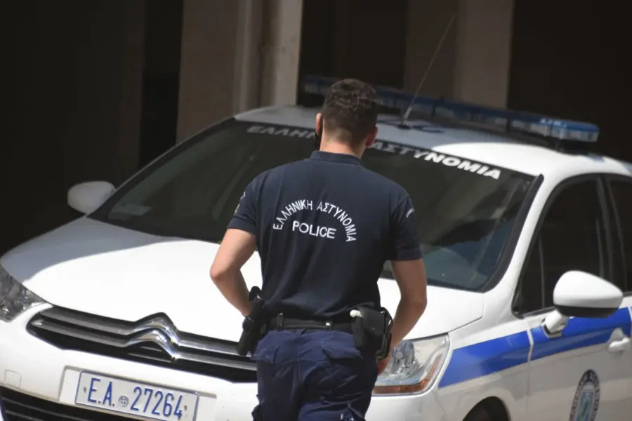 Δύο συλλήψεις για κλοπές ηλεκτρονικών συσκευών από καταστήματα - Η ειδική σακούλα που χρησιμοποιούσαν