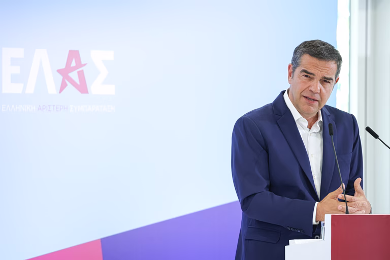 Τσίπρας: Αντίπαλος ο Μητσοτάκης, στόχος η διακυβέρνηση – Παίρνουν μπροστά οι κομματικές οργανώσεις της ΕΛΑΣ