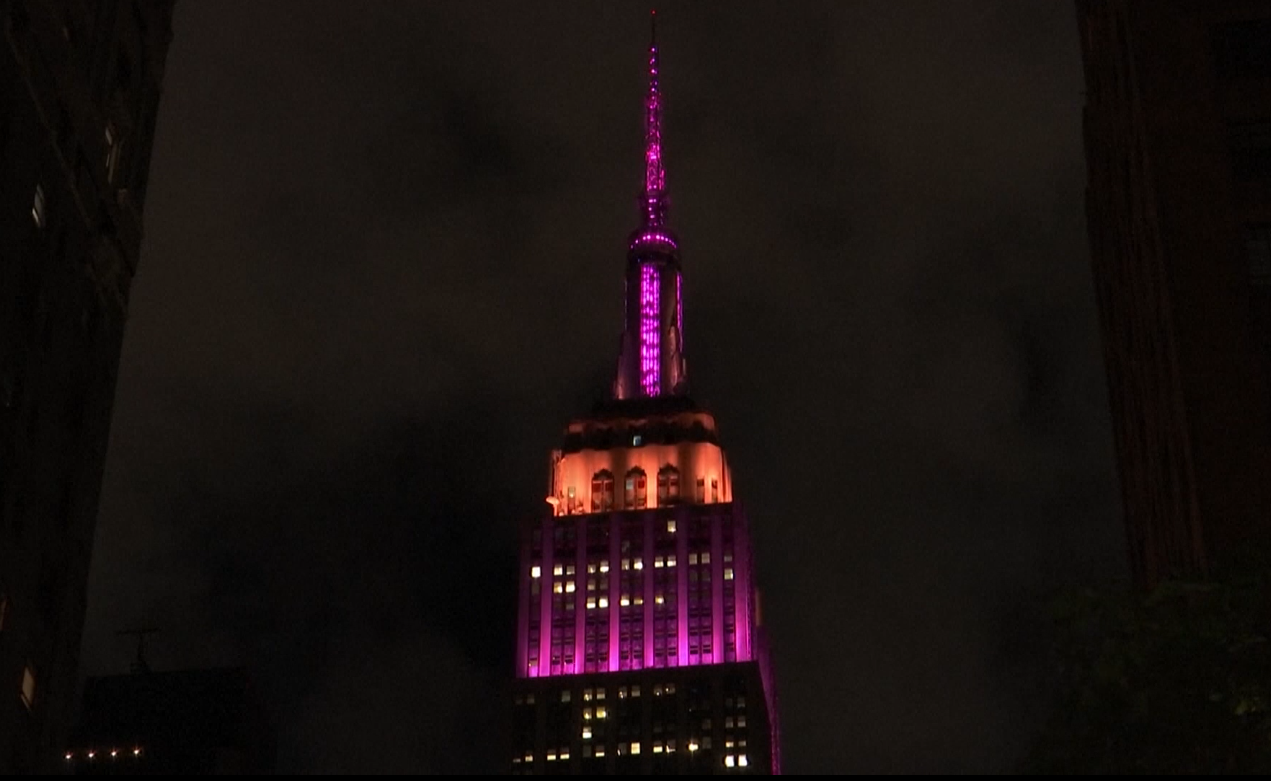 empire-state-building-dolly-parton
