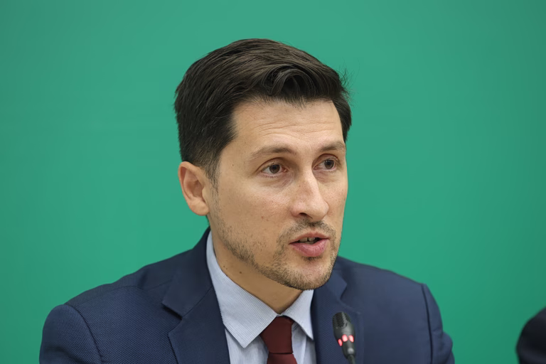 Επίθεση Χρηστίδη σε Μητσοτάκη για Ακρίτα: «Ντράπηκε και η ντροπή – Το 2015 ψηφίζατε την Κωνσταντοπούλου»