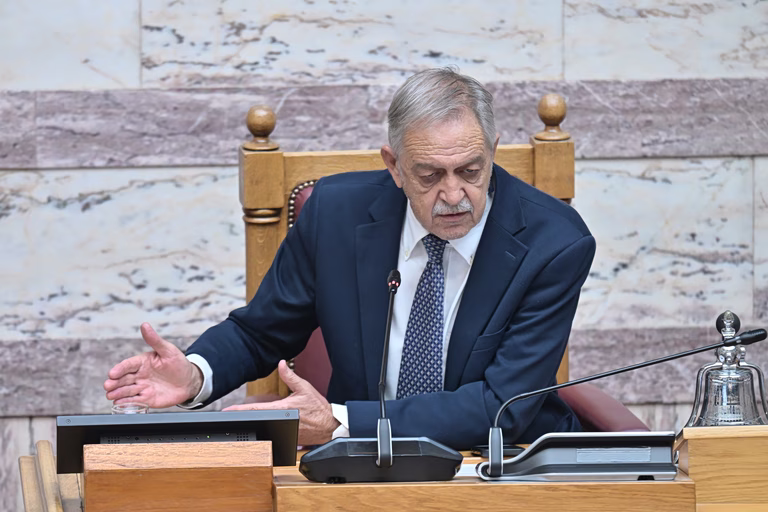 Κουκουλόπουλος: «Η κυβέρνηση να αναλάβει τις ευθύνες των επιλογών της για την τηλεθέρμανση»