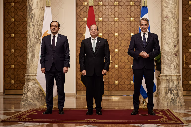 Τριμερής Ελλάδας, Κύπρου και Αιγύπτου στο Ελ Αλαμέιν – Στο επίκεντρο η ενίσχυση της συμμαχίας