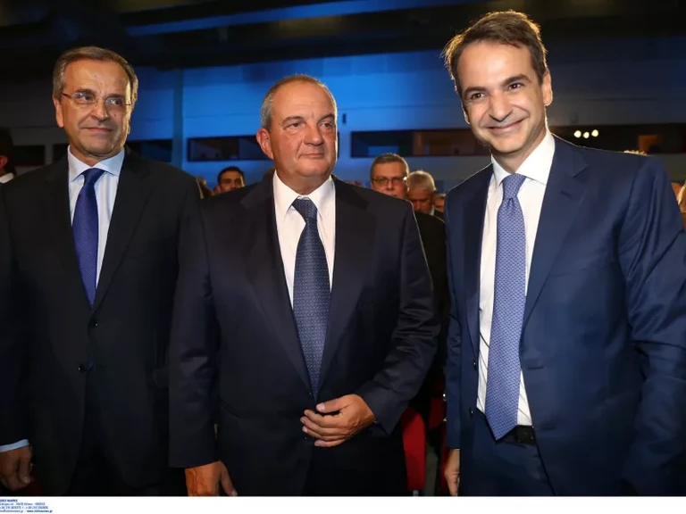 Αντώνης Σαμαράς: Η έμμεση στήριξη από Καραμανλή και το σήμα επιθέσεων από Μητσοτάκη