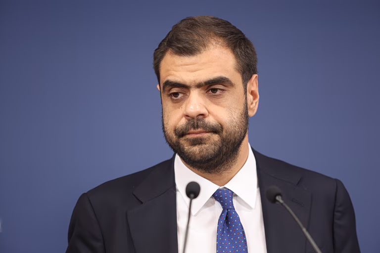 Μαρινάκης για Ανδρουλάκη: Γύρισε τον χρόνο πίσω στις ψευδαισθήσεις του «λεφτά υπάρχουν» με ανέξοδες υποσχέσεις δισεκατομμυρίων