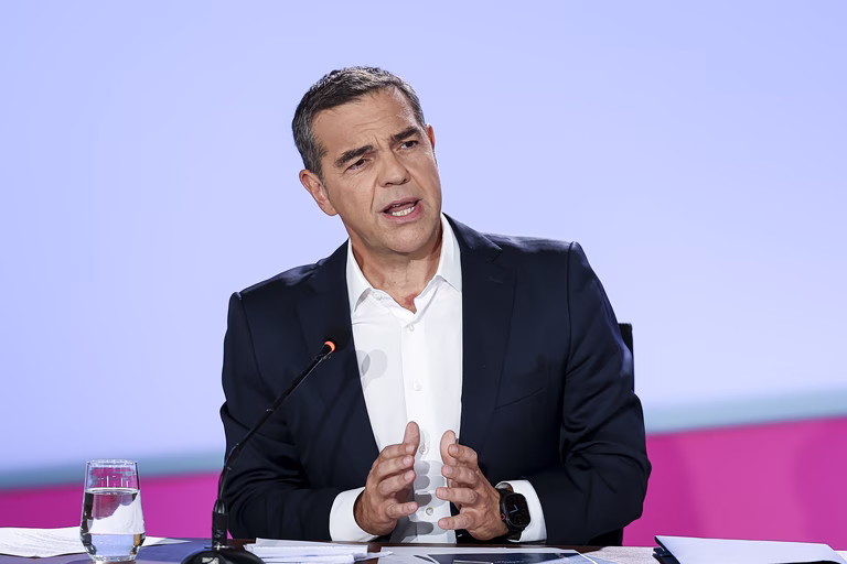 Συνάντηση με την Ομοσπονδία Υπαλλήλων ΔΥΠΑ θα έχει την Τρίτη 15 Σεπτεμβρίου ο Αλέξης Τσίπρας