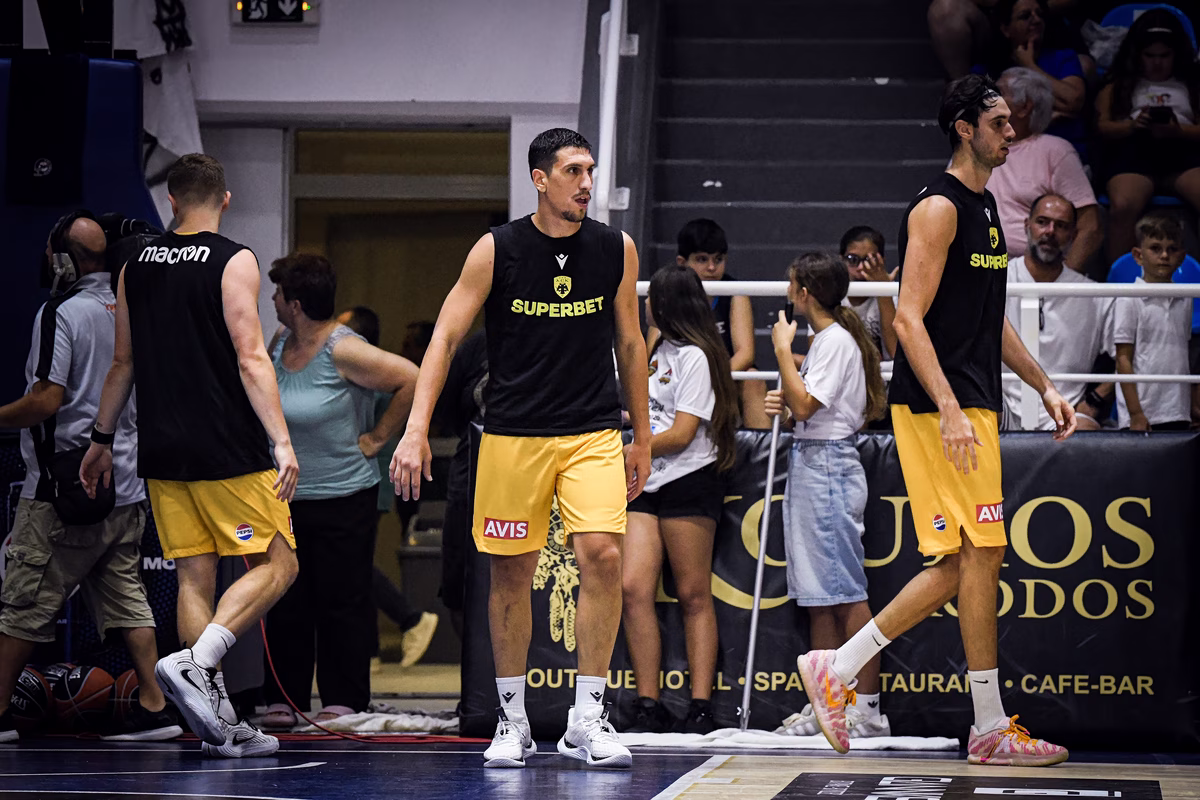 Τα 11 έφτασαν τα κρούσματα γαστρεντερίτιδας στην ΑΕΚ