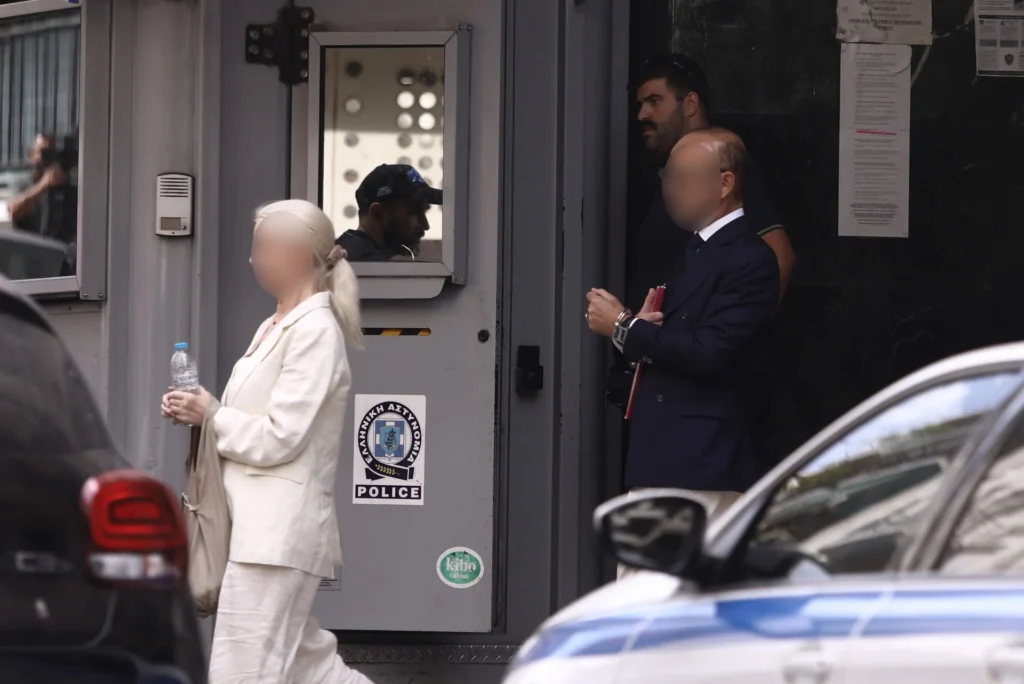 Μαζωνάκης: Στον Κορυδαλλό το πρωί οι δύο γιατροί – Στον ανακριτή τη Δευτέρα ο υπνωτιστής που έλαβε τη φωτογραφία