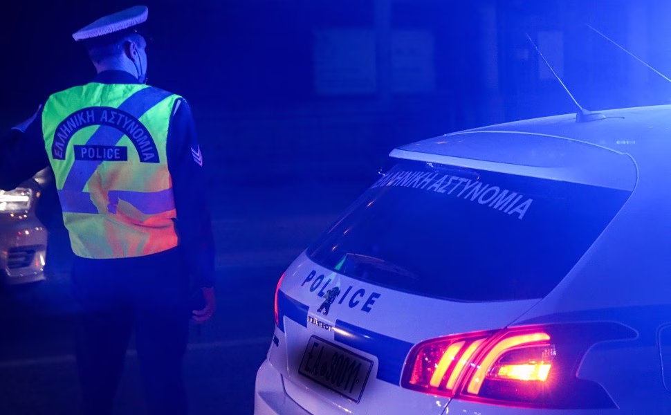 Γλυφάδα: 5 σοβαρά τραυματίες σε εκτροπή αυτοκινήτου στη Λεωφόρο Ποσειδώνος