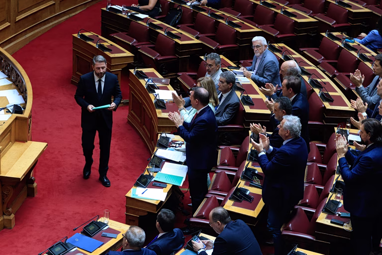 «Ανδρουλάκης vs Μητσοτάκης σημειώσατε 1» λένε στο ΠΑΣΟΚ – Η συνάντηση με τους βουλευτές και η απουσία Πάνα