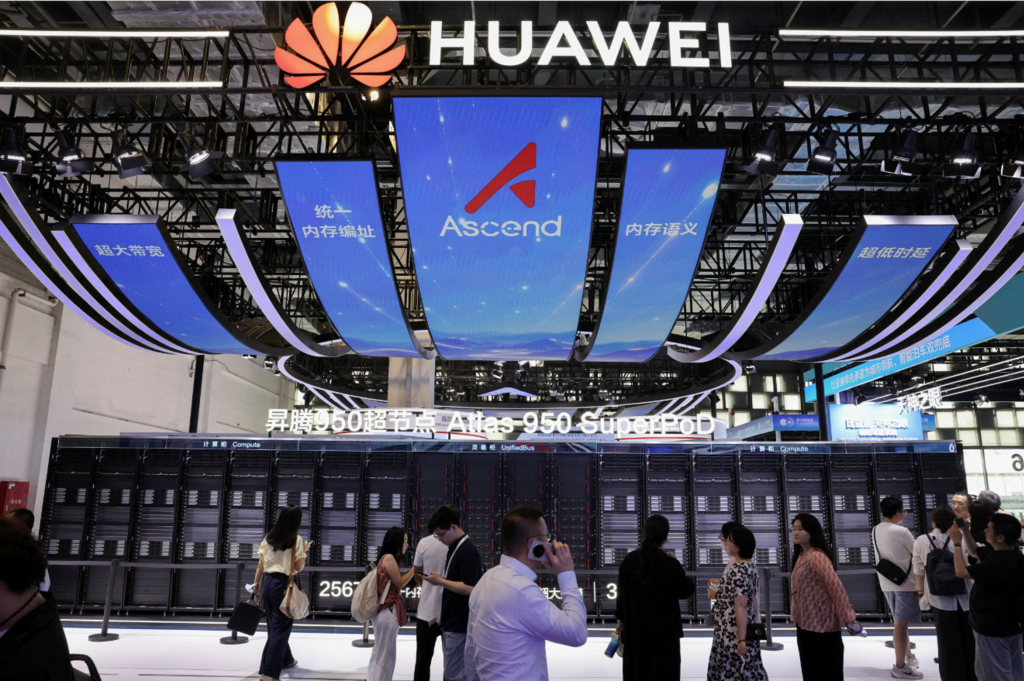 Huawei: Προγραμματίζει για το 2027 την κυκλοφορία νέων τσιπ τεχνητής νοημοσύνης - Οικονομικός Ταχυδρόμος