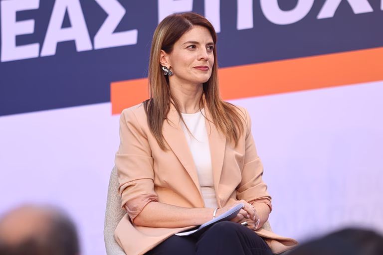 Παπαδοπούλου: Η ΕΛΑΣ καθιερώνεται ως εναλλακτικός πόλος διακυβέρνησης και το αντίπαλο δέος της ΝΔ