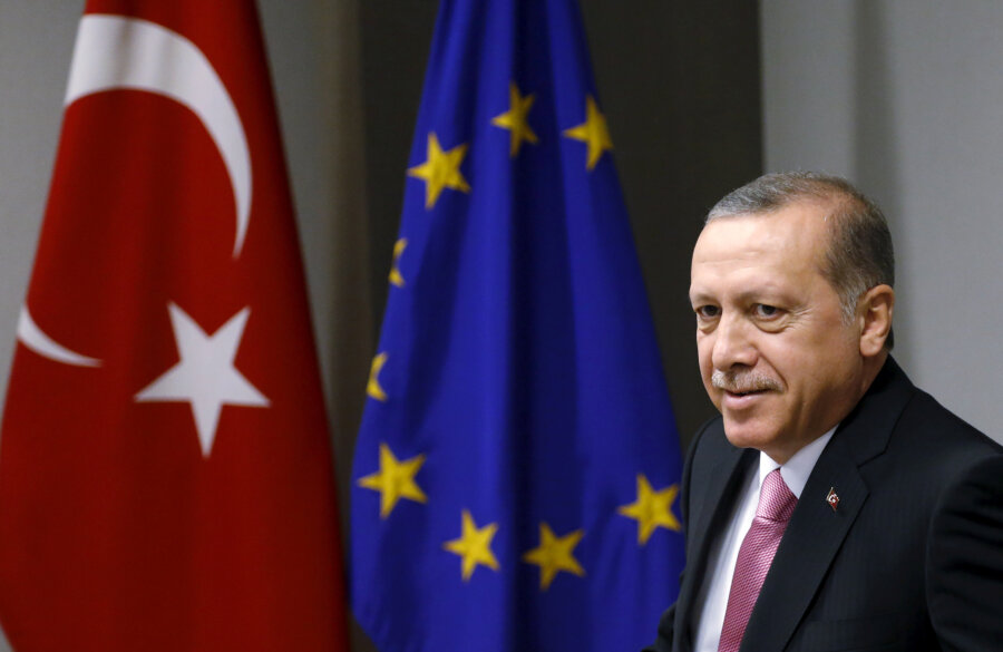 Ο Ερντογάν δηλώνει πως η ένταξη στην ΕΕ δεν αποτελεί προτεραιότητα για την Τουρκία