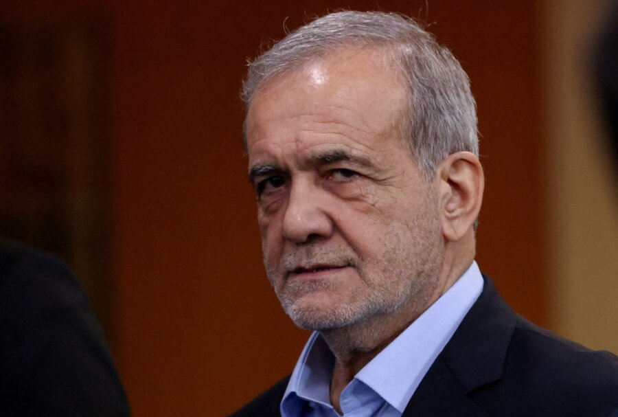 Στη Νέα Υόρκη ο Πεζεσκιάν – Οι ΗΠΑ χορήγησαν βίζες στην αντιπροσωπεία του Ιράν για τη γενική συνέλευση του ΟΗΕ