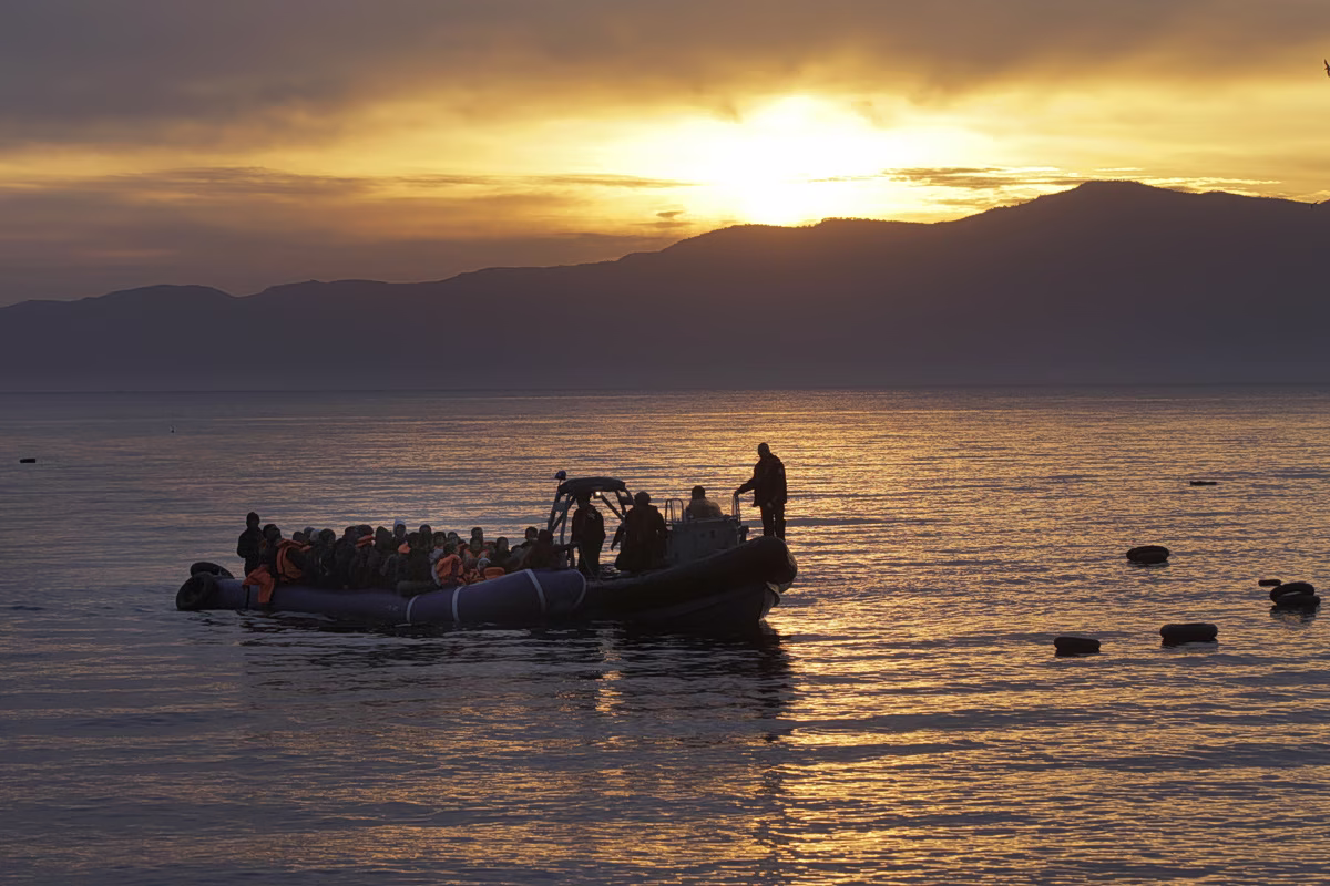 Νέες διασώσεις μεταναστών νότια της Κρήτης – Περισυνελέγησαν 139 αλλοδαποί