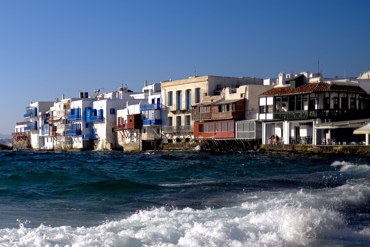 AI: Διχασμένοι οι ηγέτες του κλάδου για το μέλλον της τεχνητής νοημοσύνης – Οι τρεις «παρατάξεις»