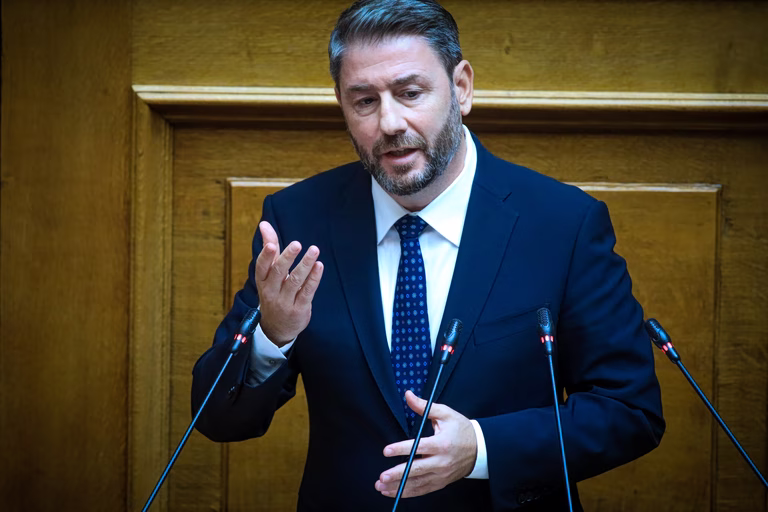 «Επιστρέφει» στη Βουλή ο Ανδρουλάκης- Στενό μαρκάρισμα σε ΝΔ για ακρίβεια και καύσιμα