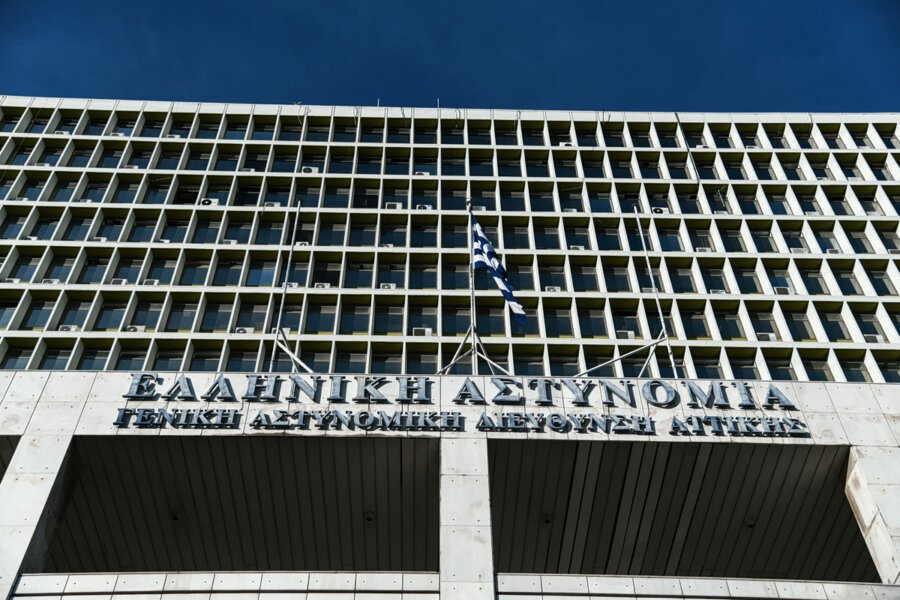 Εξευτελιστική έρευνα κατά φωτορεπόρτερ στη ΓΑΔΑ – Δικαιώθηκε στο Ευρωπαϊκό Δικαστήριο Δικαιωμάτων του Ανθρώπου