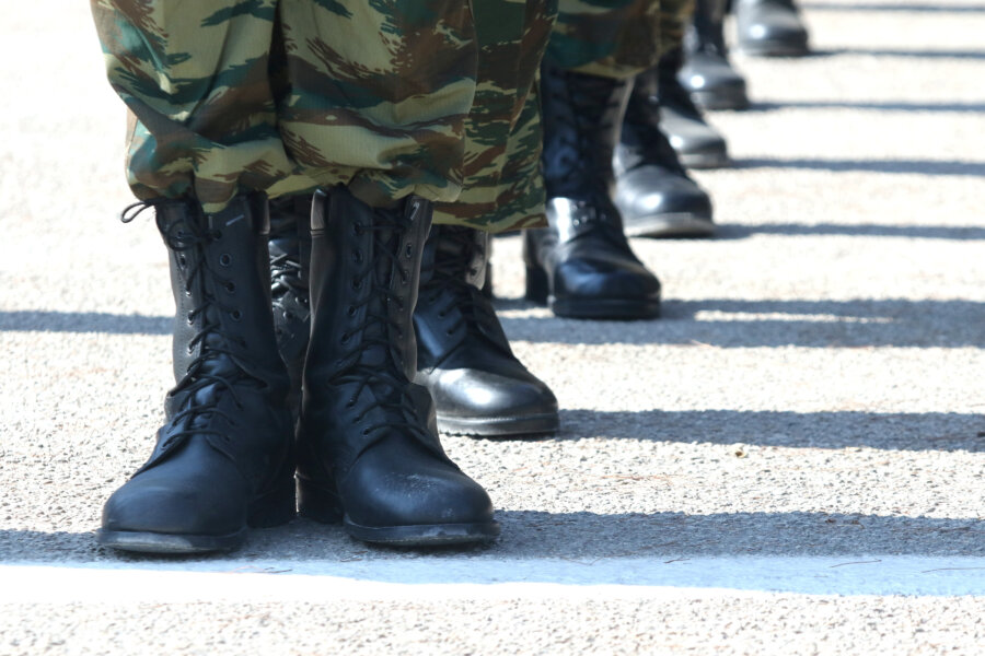 Γιατί τα χιλιάδες SMS για τα Ειδικά Φύλλα Πορείας δεν κρύβουν... επιστράτευση