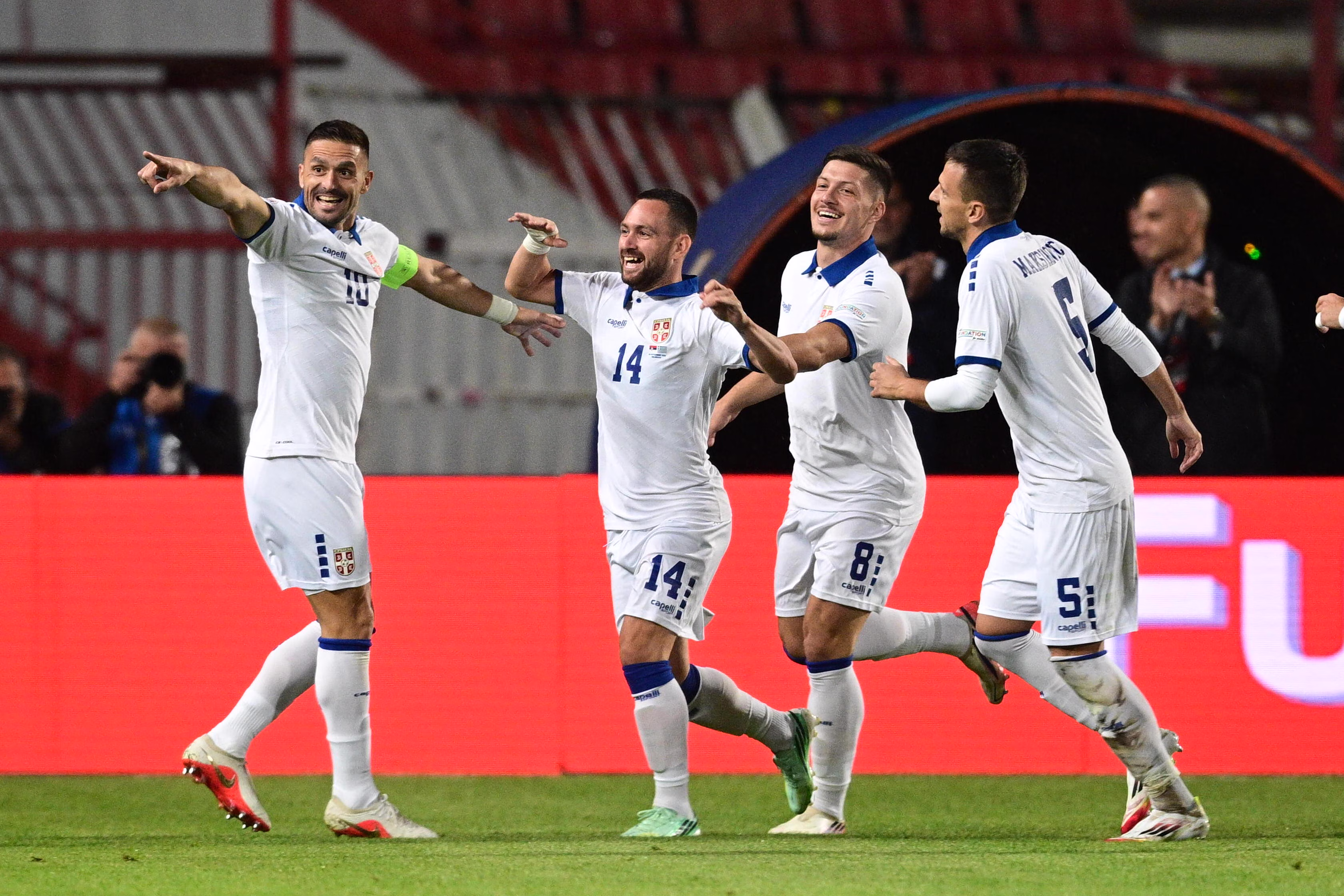 Σερβία - Ελλάδα: 1-0 στο 4' με τον Ζίβκοβιτς (vid)