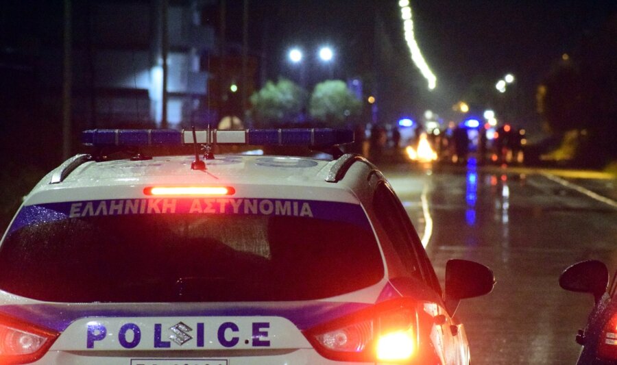 ΑΡΓΟΣ: ΔΙΑΜΑΡΤΥΡΙΑ  ΡΟΜΑ ΓΙΑ ΤΟ ΘΑΝΑΤΟ ΤΟΥ 20ΧΡΟΝΟΥ ΣΤΗΝ ΚΑΤΑΔΙΩΞΗ ΣΤΟ ΠΕΡΑΜΑ - ΕΚΛΕΙΣΑΝ ΤΗΝ ΟΔΟ ΑΡΓΟΥΣ- ΝΕΑ ΚΙΟΥ. (EUROKINISSI ΒΑΣΙΛΗΣ ΠΑΠΑΔΟΠΟΥΛΟΣ)