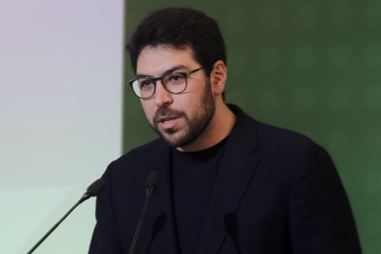 Καρχιμάκης για Μητσοτάκη: Το ερώτημα είναι αν οι αριθμοί μιας χώρας μετατρέπονται σε καλύτερη ζωή για τους ανθρώπους