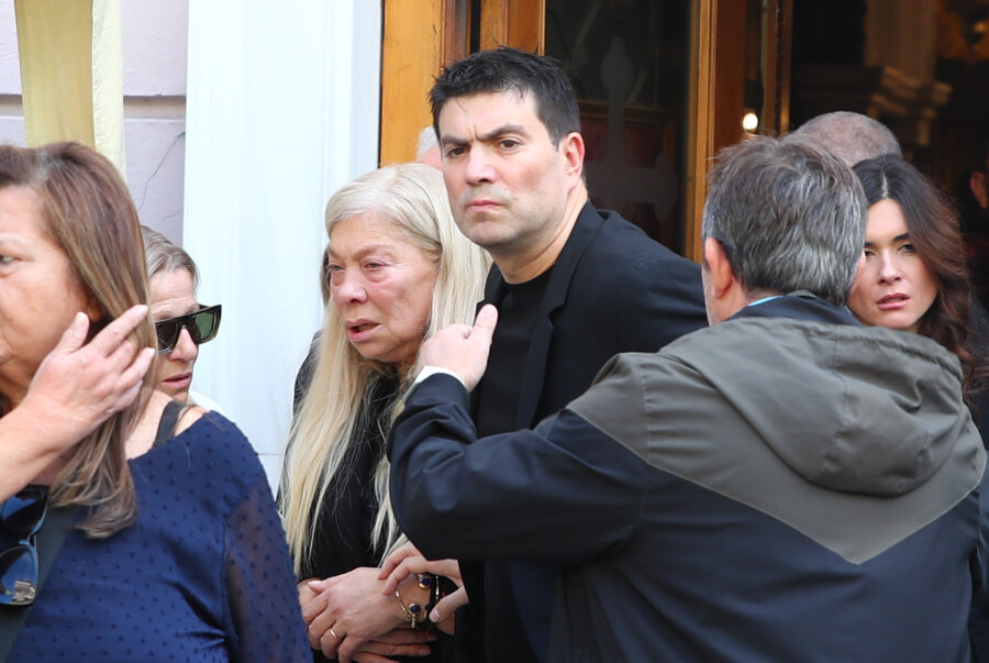 Το ελληνικό μπάσκετ αποχαιρέτησε τον Σούλη Μαρκόπουλο: Τελέστηκε η κηδεία του στη Θεσσαλονίκη (pics)