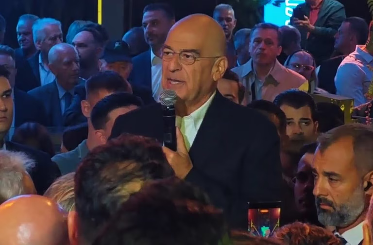 Καρφιά και μηνύματα Δένδια προς πάσα κατεύθυνση – «Δεν πλήγωσα τη ΝΔ, τη στήριξα στις νίκες και τις ήττες»