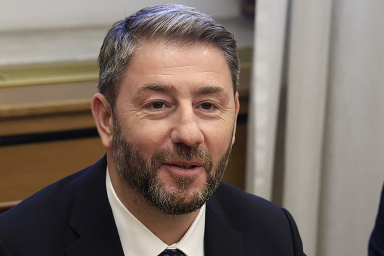 ΠΑΣΟΚ: Η συνάντηση Ανδρουλάκη και Αποστολάκη, ο ρόλος Λαλιώτη και η επόμενη «μεταγραφή» – Όλο το παρασκήνιο