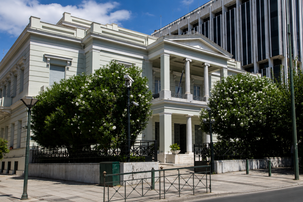 ΥΠΕΞ για 7η Οκτωβρίου: «Μόνιμη εκεχειρία στη Γάζα και λύση δύο κρατών, ο δρόμος για διαρκή ειρήνη»
