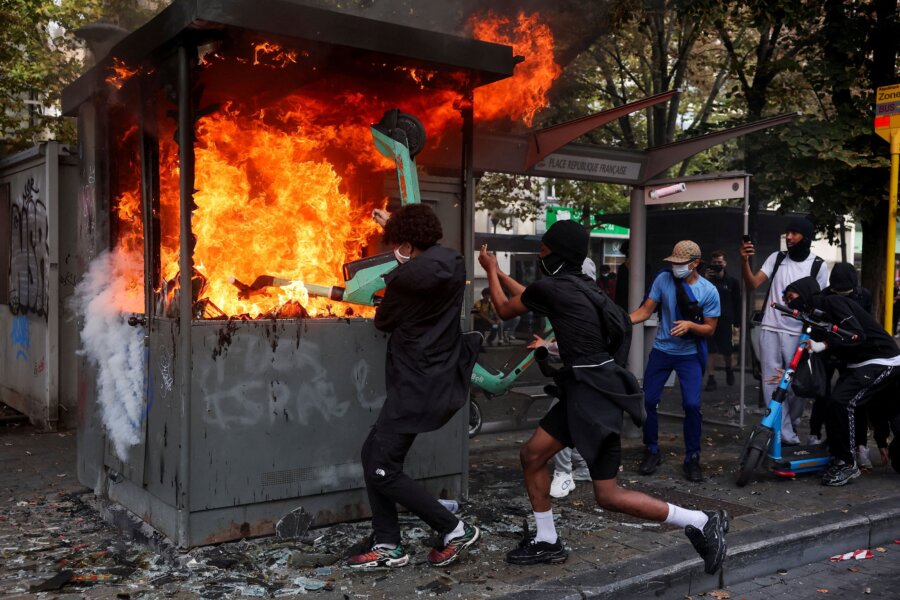 Φοιτητικές διαδηλώσεις στο Βέλγιο, εμπνευσμένες από τις κινητοποιήσεις στη Γαλλία