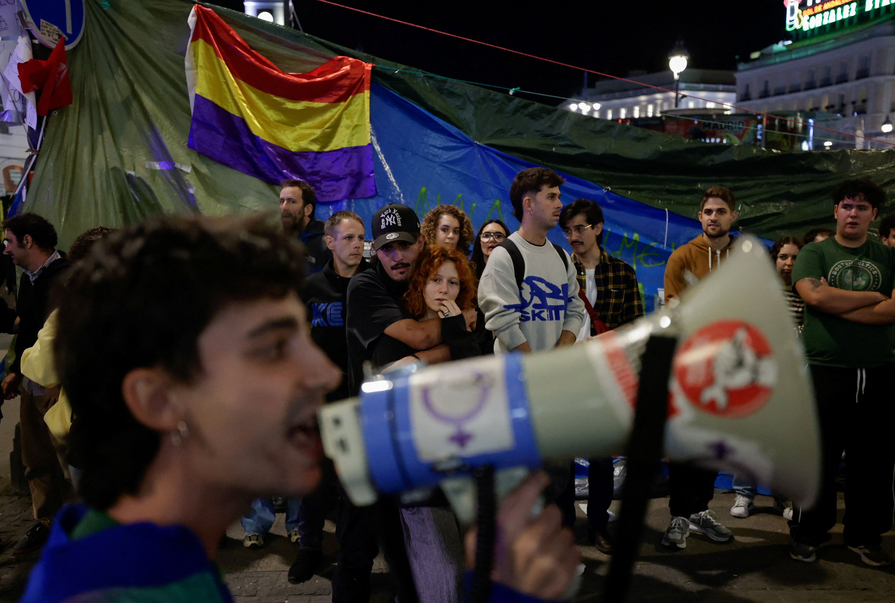 Μαδρίτη: Πορεία προς το Κοινοβούλιο στη μνήμη της Μαρικάρμεν - «Η Μαρικάρμεν ζει· ο αγώνας συνεχίζεται!»