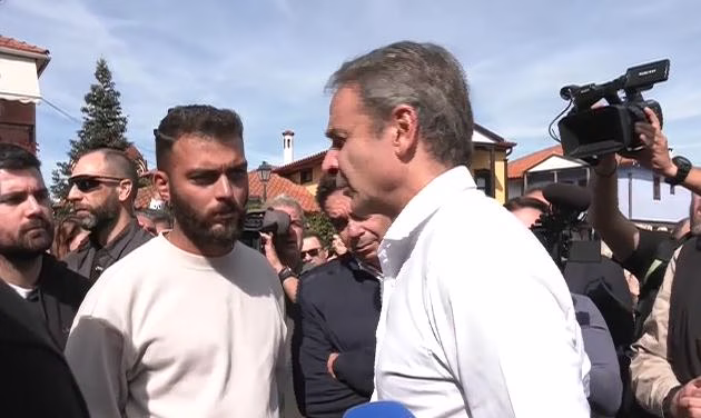 Μητσοτάκης: Αόριστες υποσχέσεις στους αλιείς για μέτρα στήριξης – Ζητά εκβιαστικά αυτοδυναμία για γρήγορες αποφάσεις