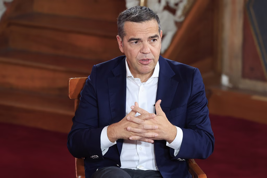 Αλέξης Τσίπρας: «Παραιτηθείτε εγκαίρως…»