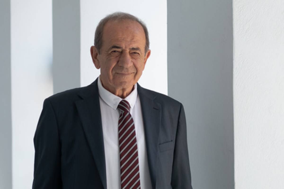 Διασωληνωμένος στο νοσοκομείο ο δήμαρχος Ανατολικής Μάνης – Ο Πέτρος Ανδρεάκος έπεσε από σκάλες