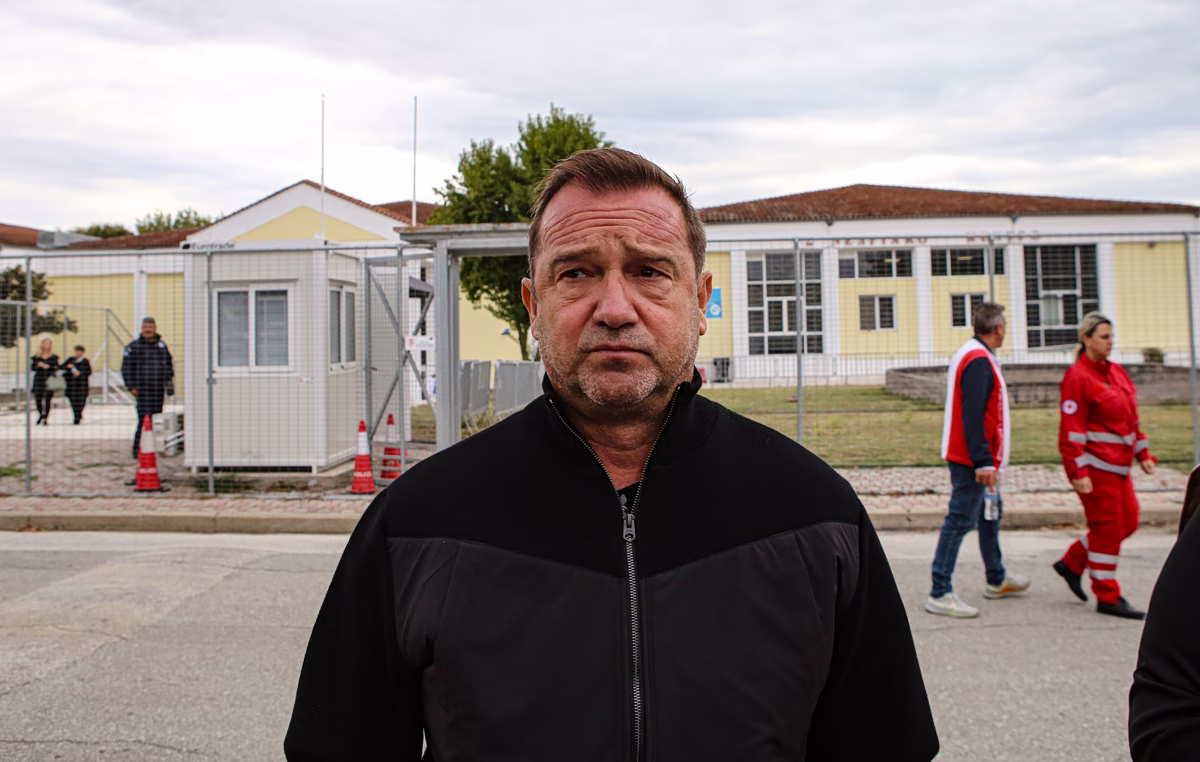 Νέα «πυρά» Πλακιά κατά Φλωρίδη για τα Τέμπη – «Περιμένει από αναρτήσεις να μάθει τα βασικά για τη δικογραφία;»