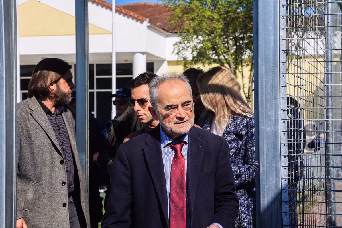 Αποστολίδης: Το μπάζωμα στα Τέμπη το μεγαλύτερο έγκλημα στο έγκλημα – Έγγραφο ορίζει τον Τριαντόπουλο συντονιστή