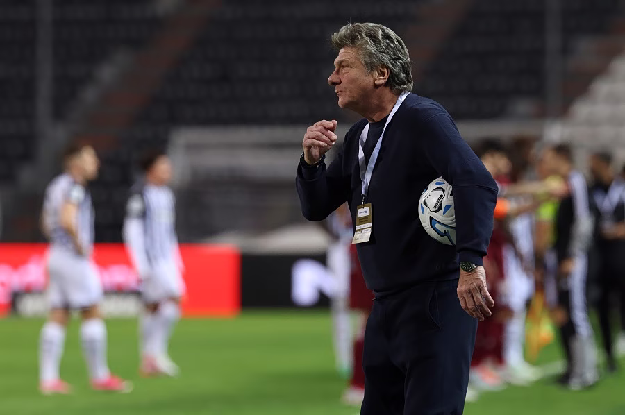 Εκνευρισμένος ο Ματσάρι μετά το 2-1 του ΠΑΟΚ: Πήγε να φύγει από τον πάγκο, τον κράτησαν οι άνθρωποι του Ηρακλή