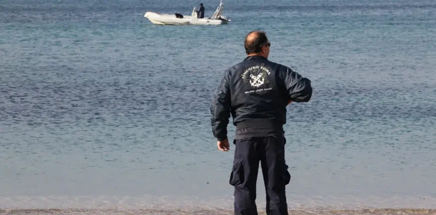 Σίφνος: Ψαράς εντόπισε σορό άνδρα στη θαλάσσια περιοχή του όρμου Βαθύ