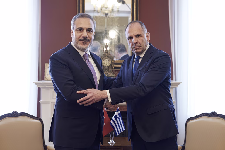 Η διπλωματική ασάφεια της «ενημέρωσης» – Τι ζητάει η Τουρκία για το καλώδιο Ελλάδας – Κύπρου
