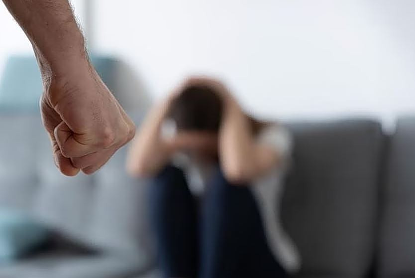 Θεσσαλονίκη: Συνελήφθη 47χρονος που κατηγορείται ότι χτύπησε και αποπειράθηκε να βιάσει την πρώην σύντροφό του