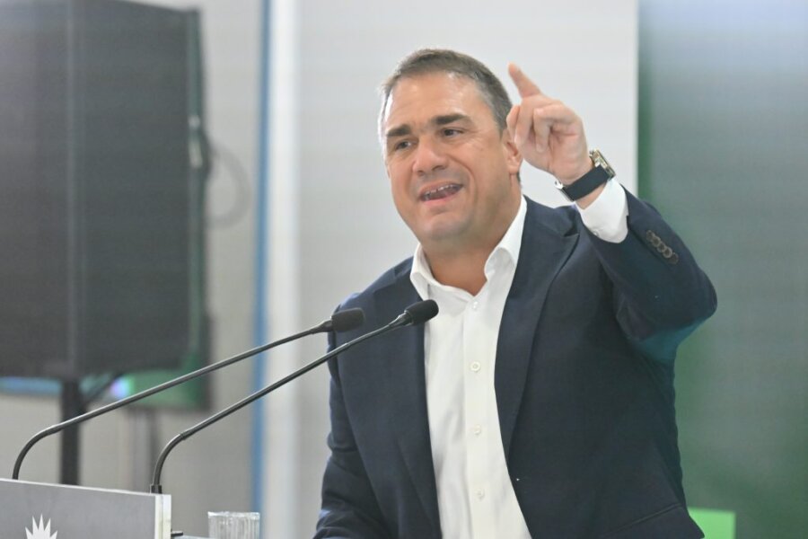Κώστας Τσουκαλάς INTIME