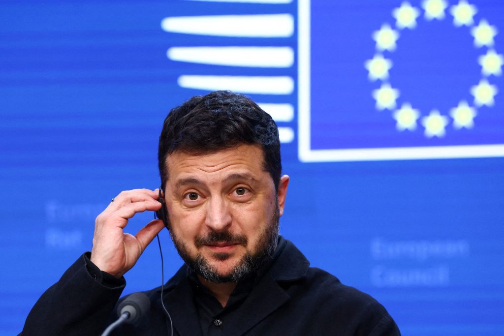 Ζελένσκι στο CNN: «Δεν υπάρχει προσωπική κόντρα με τον Τραμπ – Όχι στην άρση των κυρώσεων στη Ρωσία»
