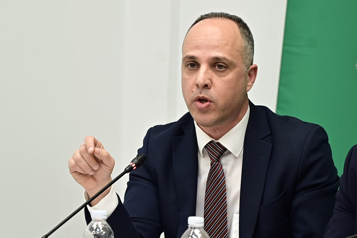 Κεσσές κατά Φλωρίδη: Οι υποκλοπές απαιτούν απαντήσεις – Η «φλέβα διαφθοράς» φτάνει στην καρδιά του Κράτους Δικαίου