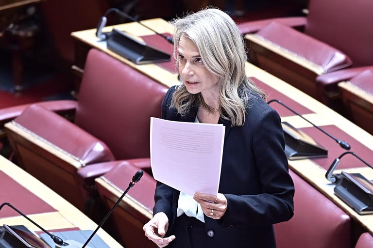 Αποστολάκη