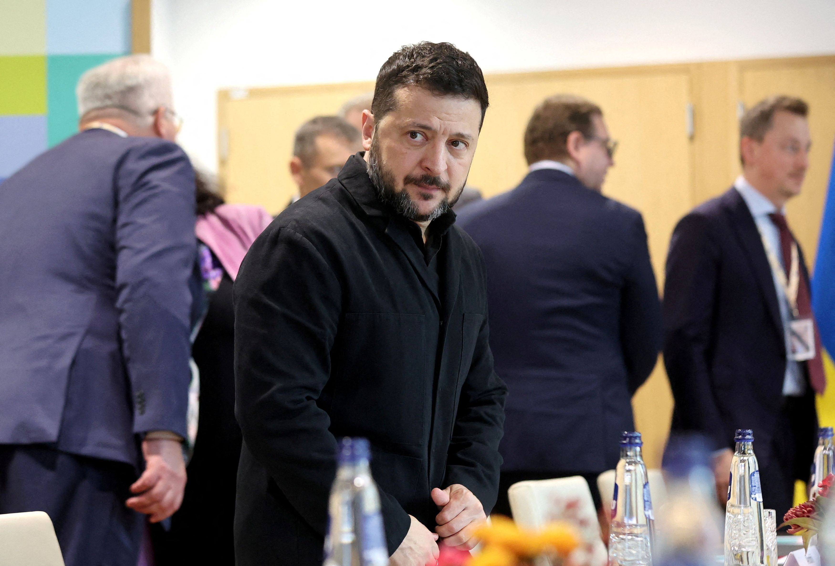 Ζελένσκι: Περιμένουμε ένα μήνα την έγκριση για τους Patriot – Γιατί καθυστερούν