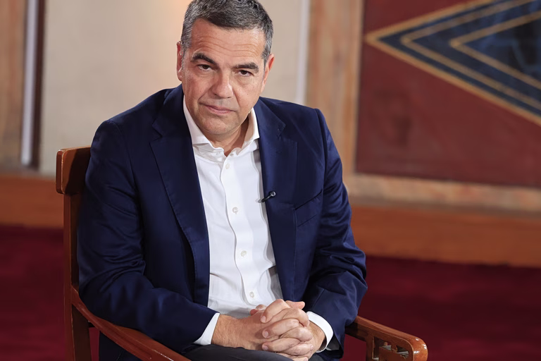 Τσίπρας για 28η Οκτωβρίου: Το «Όχι» αποκτά νέα επικαιρότητα – Ο αγώνας για ελευθερία και δικαιοσύνη είναι πάντα αναγκαίος