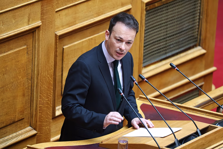 Ο Μίλτος Ζαμπάρας