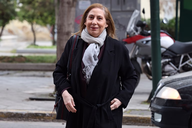 Στην ΕΛΑΣ η Μαριλίζα Ξενογιαννακοπούλου – «Δίνει διέξοδο και ελπίδα»
