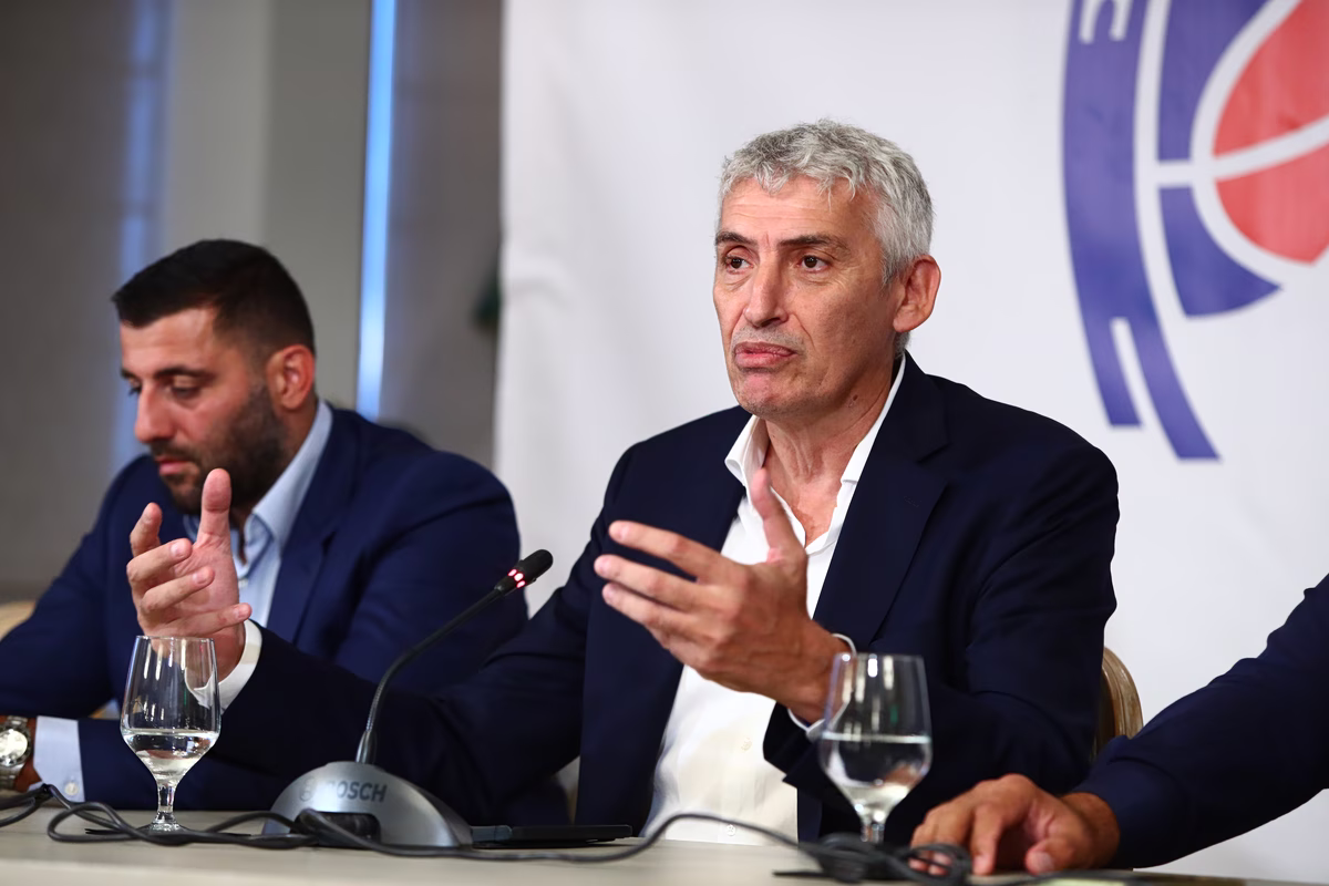 Φασούλας: «Θα είμαι υποψήφιος για την ΕΟΚ αλλά η προεδρία δεν είναι αυτοσκοπός» (vid)